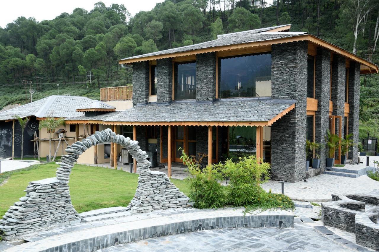 Osho Himalayas Wellness Resort Kangra Eksteriør bilde
