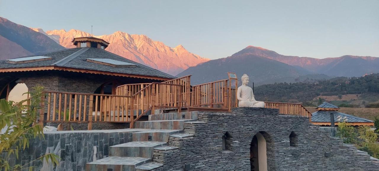 Osho Himalayas Wellness Resort Kangra Eksteriør bilde